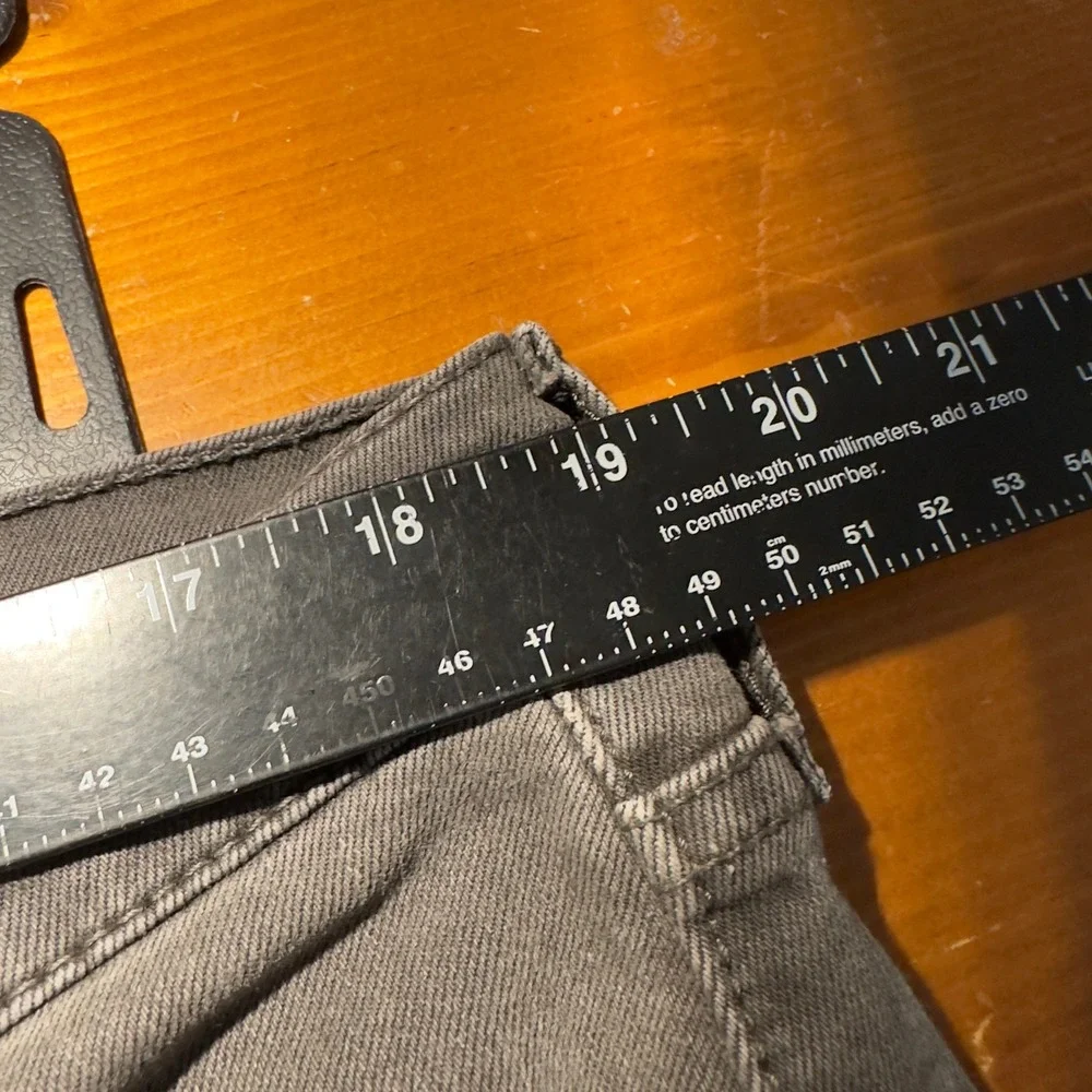 Levi's 512 Slim Taper Jeans Mens 38x32‎ Charcoal Grey Modern Streetwear Denim